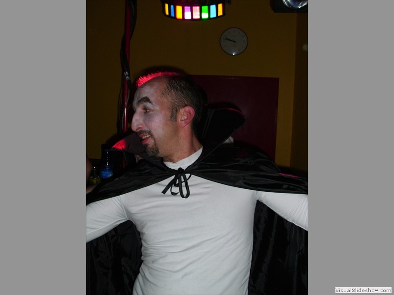 2010_1101Halloween20100016