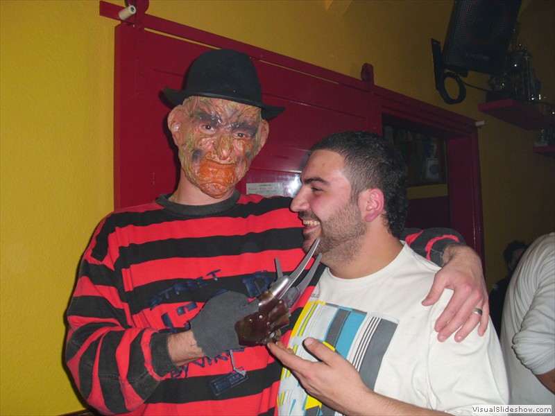 2010_1101Halloween20100047